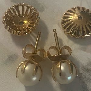 Solid 14K Gold 6mm Lustrous Cultured Pearl Stud Earrings With Enhancers & Backs!